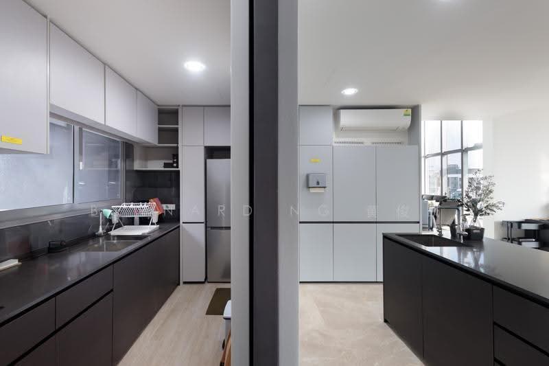 Amber Park, 18 Amber Gardens, East Coast / Marine Parade, 6 Bedrooms, 4,392 sqft, Condominium For Sale, by Bernard Ng 黄俊凯, 500249939 - Kitchen - PropertyGuru.com.sg