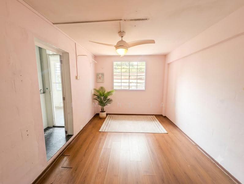 12 Taman Ho Swee, 12 Taman Ho Swee, Alexandra / Commonwealth, 2 Bedrooms, 580 sqft, HDB Flat For Sale, by Desmond Tan, 500249942 - Interior - PropertyGuru.com.sg