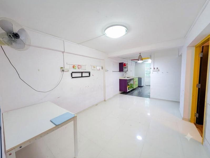 12 Taman Ho Swee, 12 Taman Ho Swee, Alexandra / Commonwealth, 2 Bedrooms, 580 sqft, HDB Flat For Sale, by Desmond Tan, 500249942 - Kitchen - PropertyGuru.com.sg