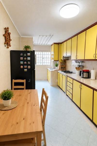 163 Tampines Street 12, 163 Tampines Street 12, Pasir Ris / Tampines, 3 Bedrooms, 1,108 sqft, HDB Flat For Sale, by Adi Jaafar, 500249943 - Kitchen - PropertyGuru.com.sg