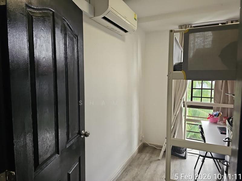Tropicana Condominium, 2 Jalan Tiga Ratus, Bedok / Upper East Coast, 6 Bedrooms, 1,700 sqft, Condominium For Sale, by Shamir ., 500249946 - Bedroom - PropertyGuru.com.sg