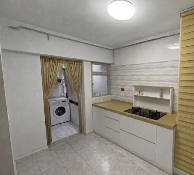 303B Punggol Central, 303B Punggol Central, Hougang / Punggol / Sengkang, 3 Bedrooms, 1,001 sqft, HDB Flat For Sale, by Ryan Tan Zheng Jie, 500249951 - Kitchen - PropertyGuru.com.sg