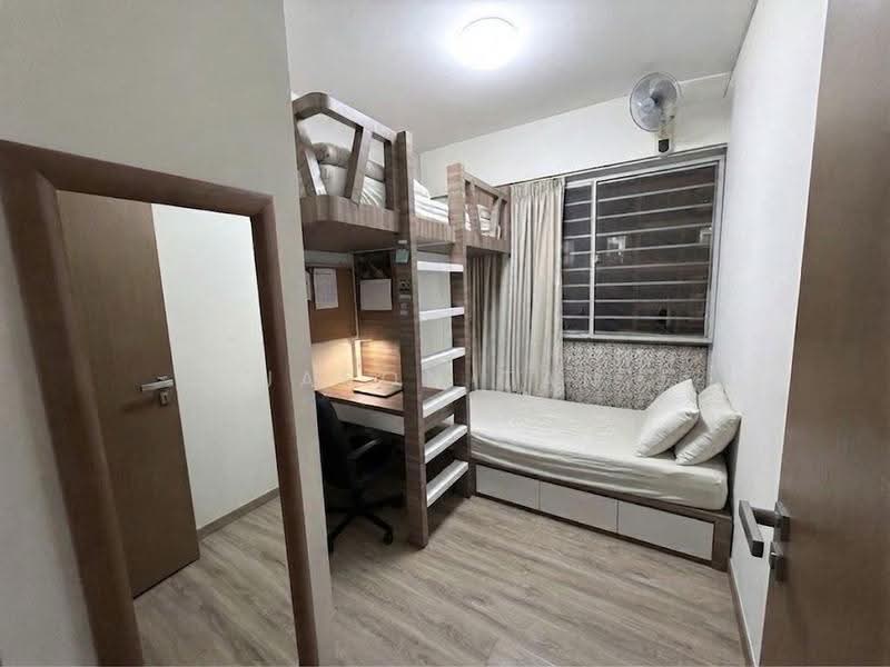 CityLife @ Tampines, Pasir Ris / Tampines, 3 Bedrooms, 1,109 sqft, Condominium For Sale, by Jason Tan, 500249957 - Common Bedroom - PropertyGuru.com.sg
