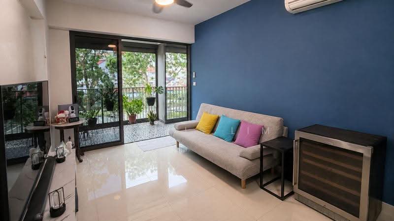 747B Bedok Reservoir Crescent, 747B Bedok Reservoir Crescent, Bedok / Upper East Coast, 3 Bedrooms, 1,130 sqft, HDB Flat For Sale, by Dennis Lim, 500249969 - Living Room - PropertyGuru.com.sg