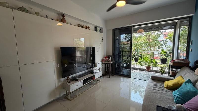 747B Bedok Reservoir Crescent, 747B Bedok Reservoir Crescent, Bedok / Upper East Coast, 3 Bedrooms, 1,130 sqft, HDB Flat For Sale, by Dennis Lim, 500249969 - Living Room - PropertyGuru.com.sg