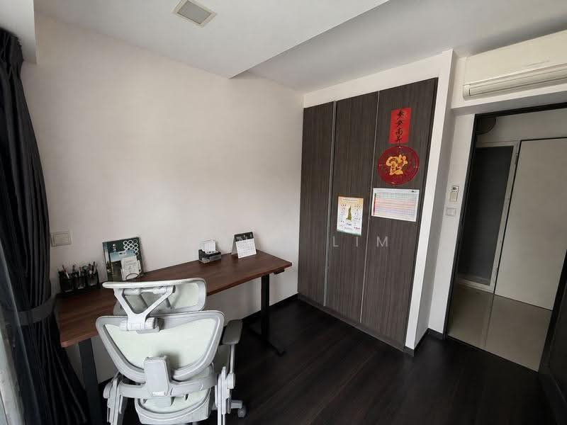 747B Bedok Reservoir Crescent, 747B Bedok Reservoir Crescent, Bedok / Upper East Coast, 3 Bedrooms, 1,130 sqft, HDB Flat For Sale, by Dennis Lim, 500249969 - Study - PropertyGuru.com.sg