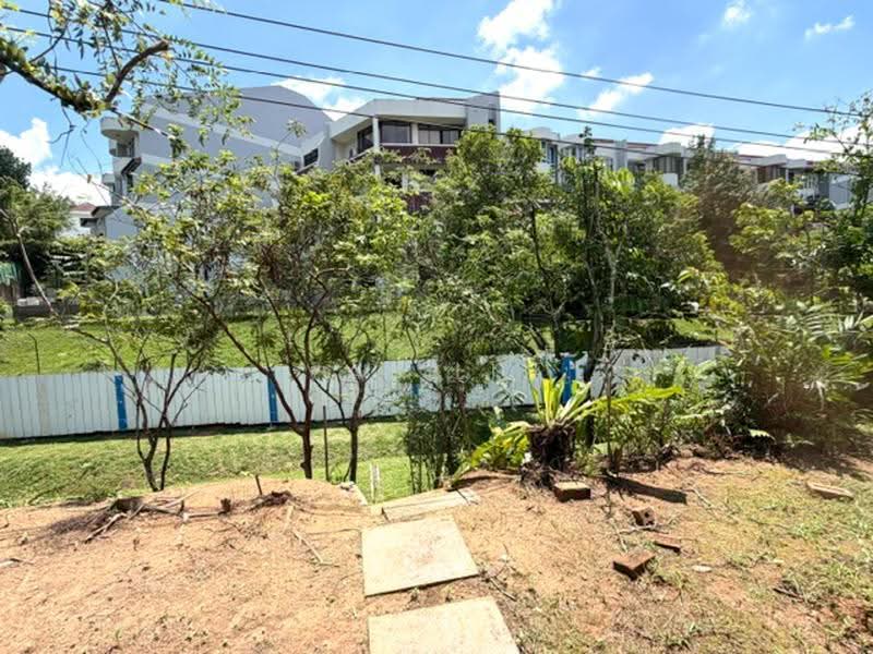★ GIANT ★ 1km to Ai Tong School | Minutes to Upper Thomson MRT | Freehold at District 20, Windsor Park Road, Gardenia Road, Sin Ming Avenue, Ang Mo Kio / Bishan / Thomson, 4 Bedrooms, 3,000 sqft, Corner Terrace For Sale, by Val Lin, 500249971 - Exterior - PropertyGuru.com.sg
