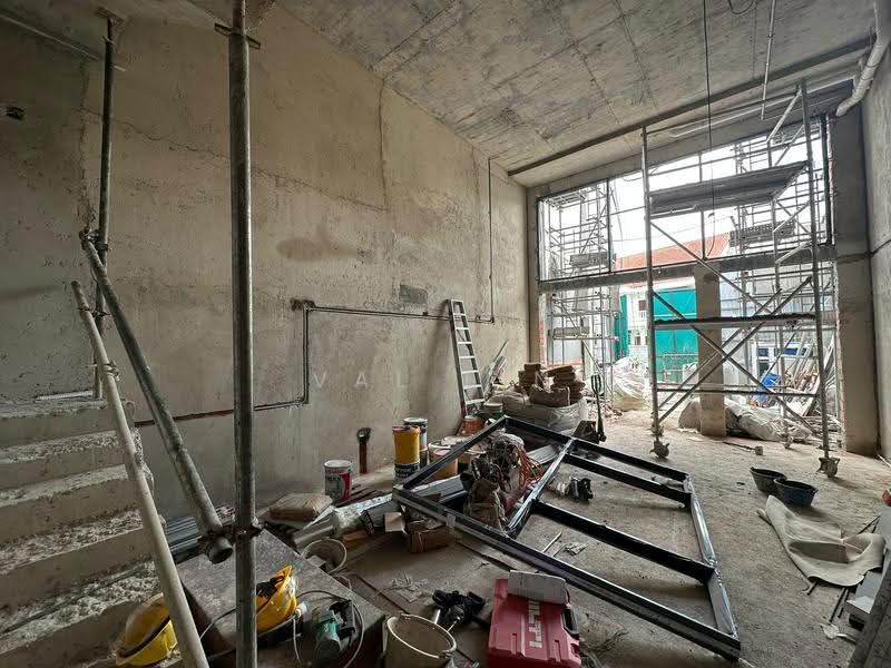 ★GIANT ★ BRAND NEW 2.5 Sty+M TERRACE WITH LIFT ★ TOP SOON 1km CHIJ St Nicholas Sch, Windsor Park Road, Gardenia Road, Sin Ming Avenue, Ang Mo Kio / Bishan / Thomson, 6 Bedrooms, 5,132 sqft, Terraced House For Sale, by Val Lin, 500249971 - Interior - PropertyGuru.com.sg