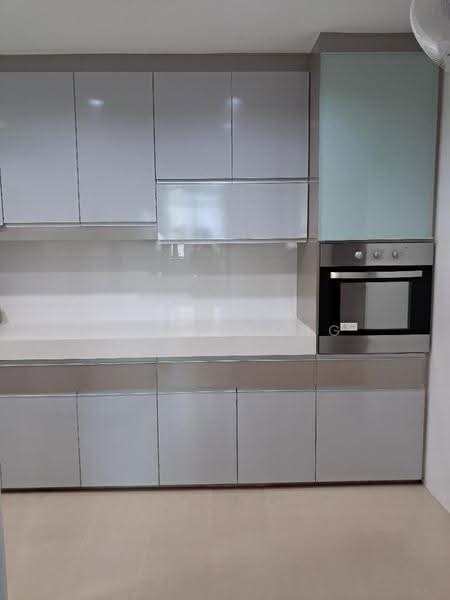 The Anchorage, 370 Alexandra Road, Alexandra / Commonwealth, 4 Bedrooms, 1,830 sqft, Condominium For Rent, by Julie Kong, 500250011 - Kitchen - PropertyGuru.com.sg