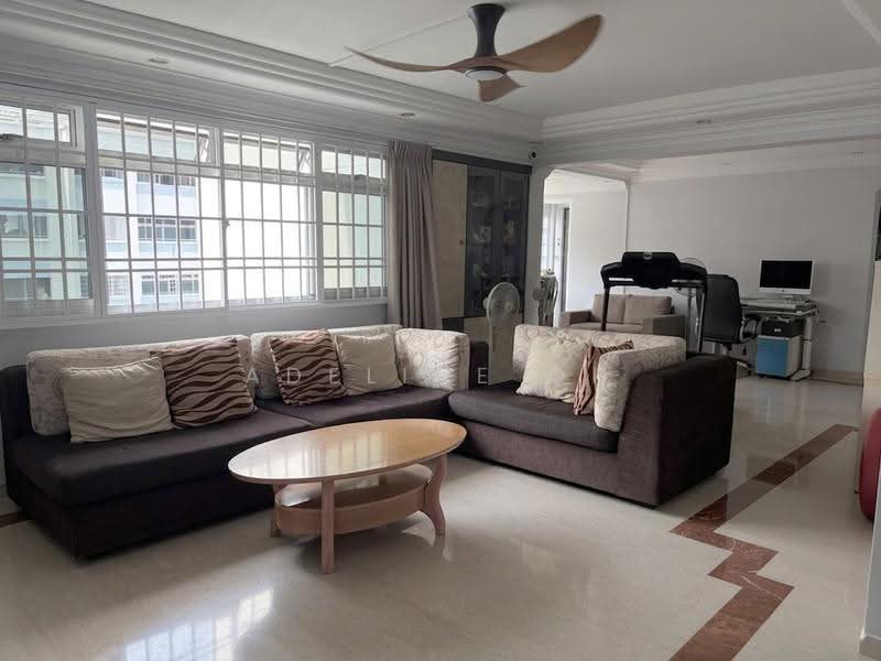323 Woodlands Street 32, 323 Woodlands Street 32, Admiralty / Woodlands, 4 Bedrooms, 1,754 sqft, HDB Flat For Sale, by Adeline Oh, 500250015 - Living Room - PropertyGuru.com.sg