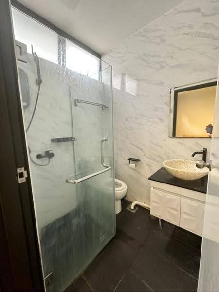 Tembeling Villas, 245 245, East Coast / Marine Parade, 1 Bedroom, 250 sqft, Detached House For Rent, by Ssharon Loh, 500250016 - PropertyGuru.com.sg