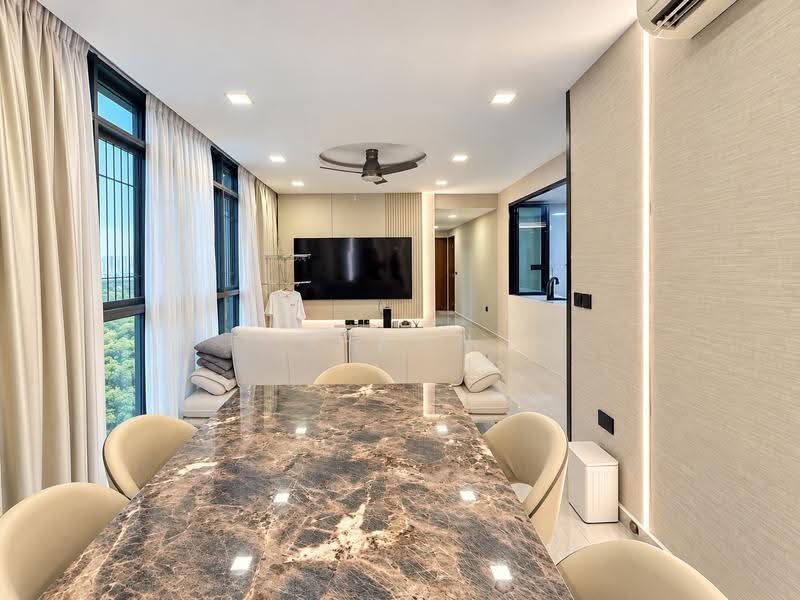 Symphony Suites, 1 Yishun Close, Sembawang / Yishun, 4 Bedrooms, 1,023 sqft, Condominium For Rent, by Shawn Lai, 500250020 - Living Room - PropertyGuru.com.sg