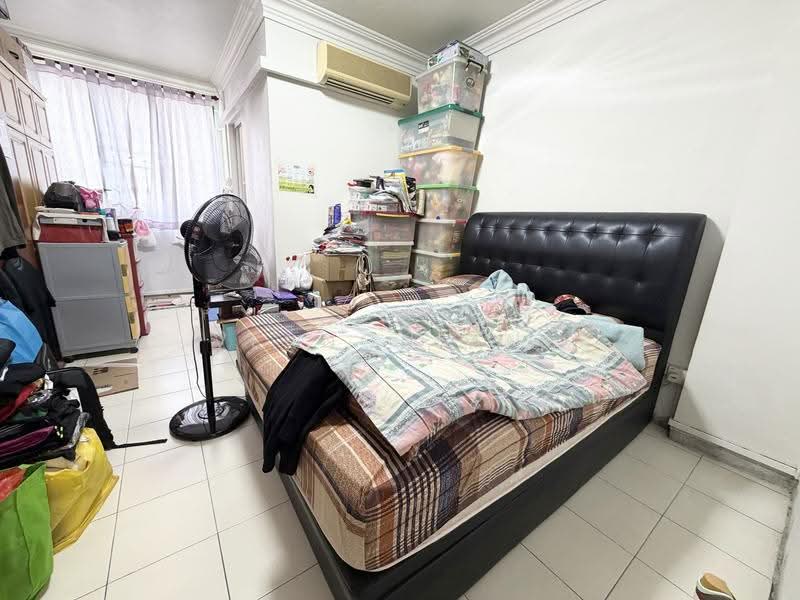 867 Tampines Street 83, 867 Tampines Street 83, Pasir Ris / Tampines, 3 Bedrooms, 1,119 sqft, HDB Flat For Sale, by Vernon Ang, 500250031 - Bedroom - PropertyGuru.com.sg