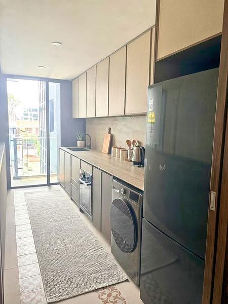 Straits at Joo Chiat, Joo Chiat Pl, East Coast / Marine Parade, 5 Bedrooms, 1,453 sqft, Condominium For Rent, by Karen Lim, 500250039 - Kitchen - PropertyGuru.com.sg