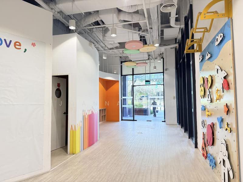 The Venue Shoppes, 6 Tai Thong Crescent, Macpherson / Potong Pasir, 1,787 sqft, Mall Shop For Rent, by Joanna Zhou, 500250040 - Entrance - CommercialGuru.com.sg