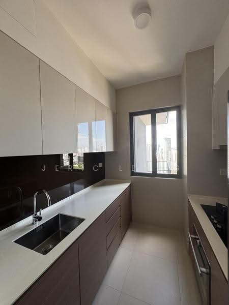 Stirling Residences, 21 Stirling Road, Alexandra / Commonwealth, 3 Bedrooms, 882 sqft, Condominium For Rent, by Jeric Leong, 500250043 - Kitchen - PropertyGuru.com.sg
