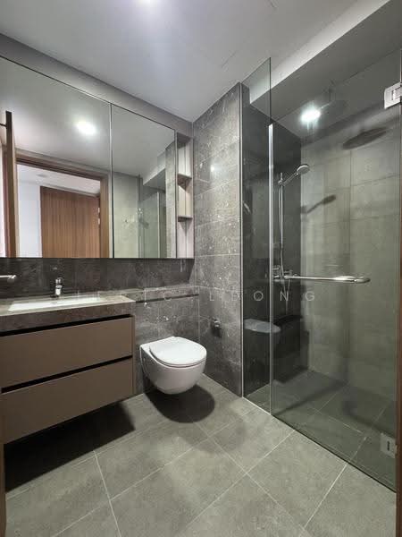 Stirling Residences, 21 Stirling Road, Alexandra / Commonwealth, 3 Bedrooms, 882 sqft, Condominium For Rent, by Jeric Leong, 500250043 - Bathroom - PropertyGuru.com.sg