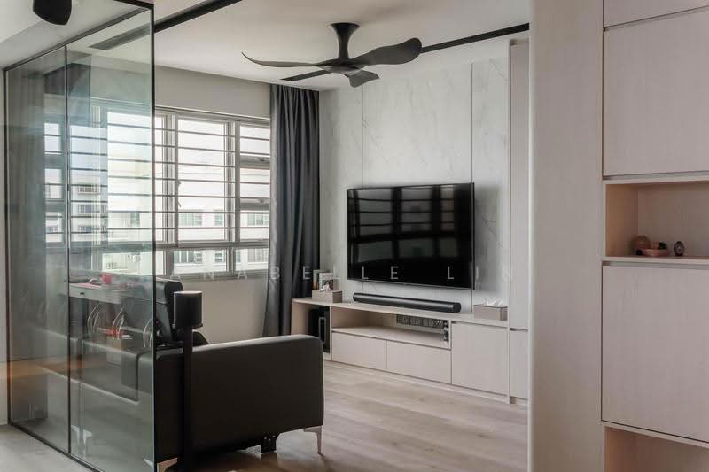 18C MacPherson Residency, 18C Circuit Road, Macpherson / Potong Pasir, 3 Bedrooms, 1,001 sqft, HDB Flat For Sale, by Anabelle Lin, 500250061 - Living Room - PropertyGuru.com.sg