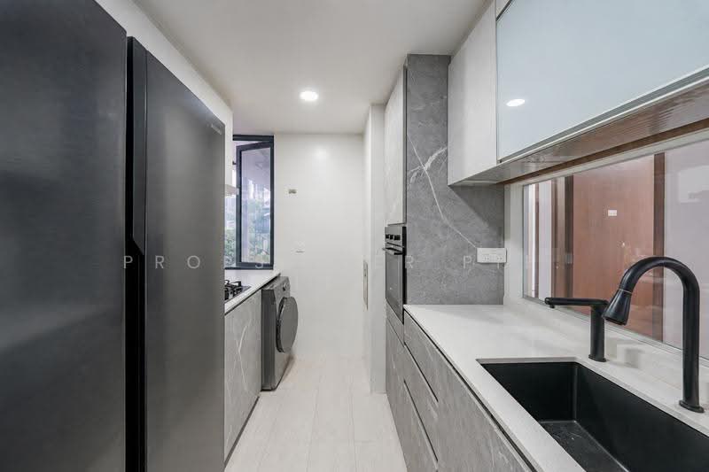 Parc Centros, 82 Punggol Central, Hougang / Punggol / Sengkang, 3 Bedrooms, 990 sqft, Condominium For Sale, by Aileen Chew, 500250064 - Kitchen - PropertyGuru.com.sg