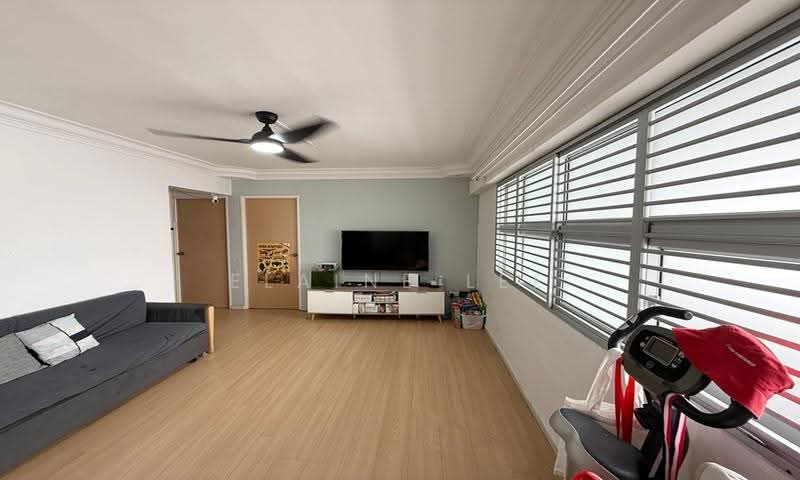 305D Anchorvale Link, 305D Anchorvale Link, Hougang / Punggol / Sengkang, 3 Bedrooms, 968 sqft, HDB Flat For Sale, by Elaine Lee, 500250068 - Living Room - PropertyGuru.com.sg
