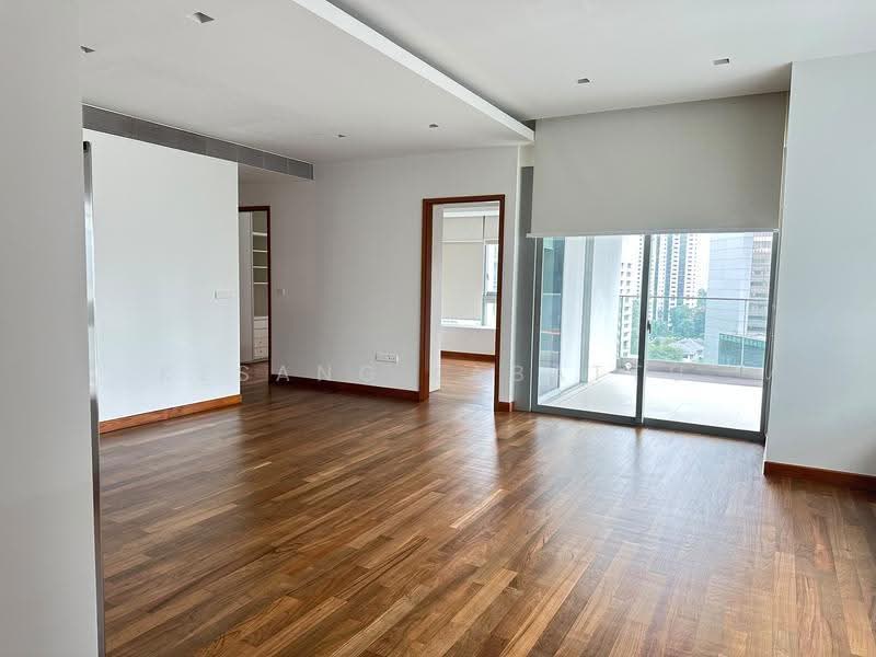 Skyline @ Orchard Boulevard, 23 Angullia Park, Orchard / River Valley, 4 Bedrooms, 2,067 sqft, Condominium For Rent, by Kesang Labattu, 500250071 - Living room with covered  balcony - PropertyGuru.com.sg