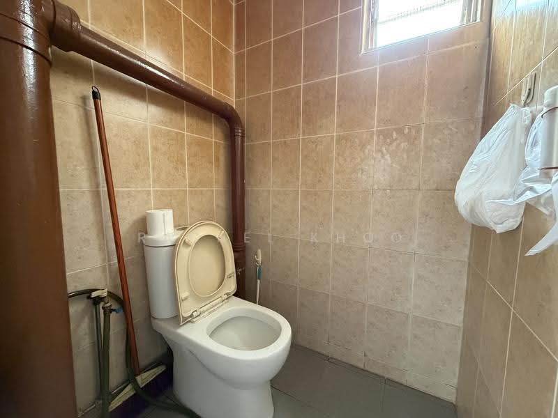 302 Serangoon Avenue 2, 302 Serangoon Avenue 2, Hougang / Punggol / Sengkang, 2 Bedrooms, 742 sqft, HDB Flat For Sale, by Rachel Khoo, 500250072 - PropertyGuru.com.sg