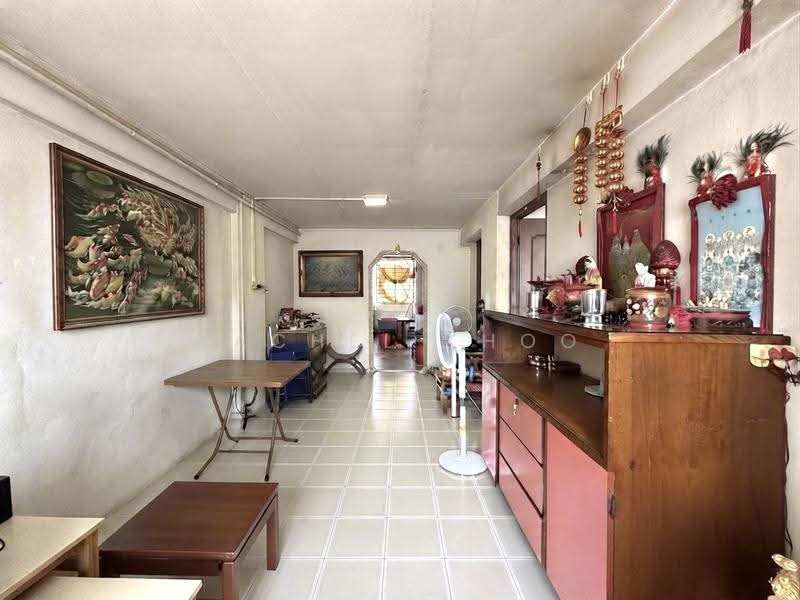 302 Serangoon Avenue 2, 302 Serangoon Avenue 2, Hougang / Punggol / Sengkang, 2 Bedrooms, 742 sqft, HDB Flat For Sale, by Rachel Khoo, 500250072 - Living Room - PropertyGuru.com.sg