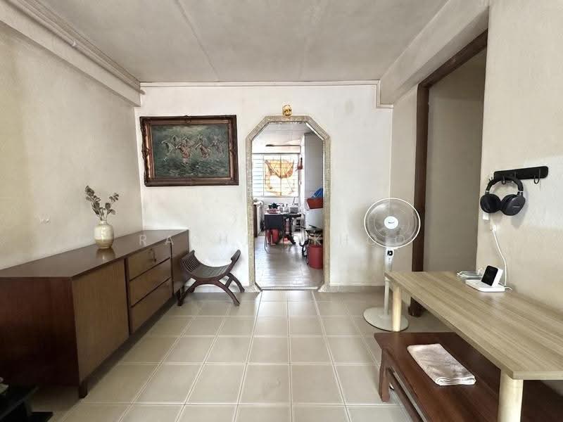 302 Serangoon Avenue 2, 302 Serangoon Avenue 2, Hougang / Punggol / Sengkang, 2 Bedrooms, 742 sqft, HDB Flat For Sale, by Rachel Khoo, 500250072 - PropertyGuru.com.sg