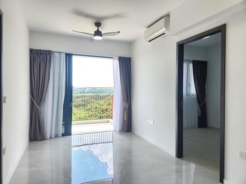 Riverfront Residences, 41 Hougang Avenue 7, Hougang / Punggol / Sengkang, 2 Bedrooms, 614 sqft, Condominium For Rent, by Alison Lee, 500250075 - Living Room - PropertyGuru.com.sg