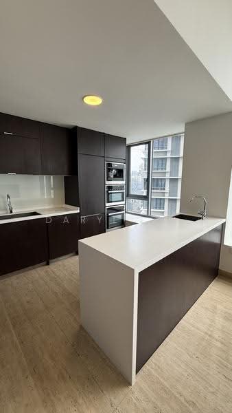Altez, 16 Enggor Street, Chinatown / Tanjong Pagar, 2 Bedrooms, 1,109 sqft, Condominium For Sale, by Daryl Lim, 500250079 - Kitchen - PropertyGuru.com.sg