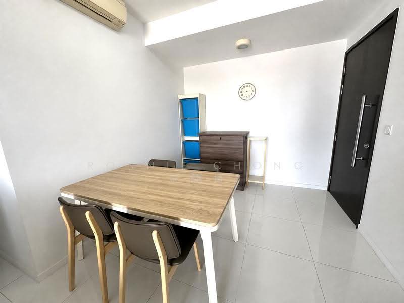 Riverparc Residence, 90 Punggol Drive, Hougang / Punggol / Sengkang, 3 Bedrooms, 990 sqft, Condominium For Sale, by Ronnie Chong 张仲捷, 500250082 - Dining Room - PropertyGuru.com.sg