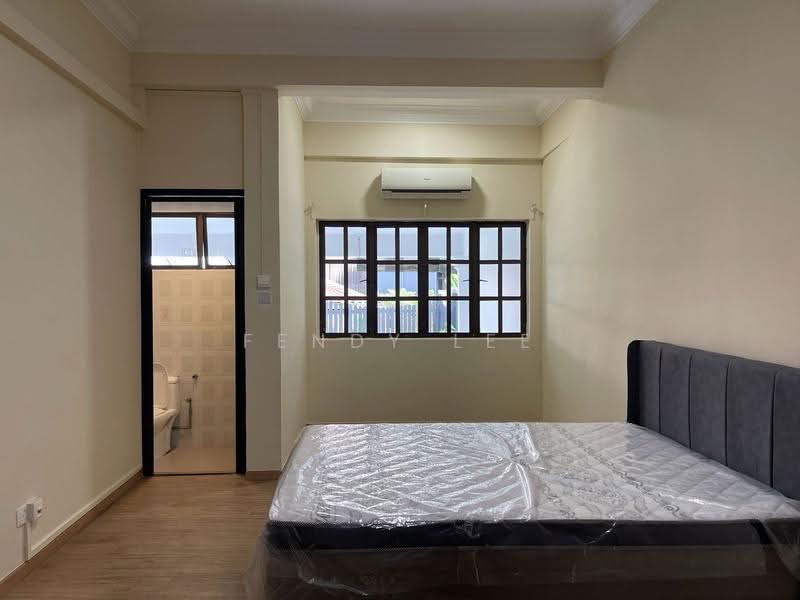 Pasir Ris Beach Park, Pasir Ris Avenue, Pasir Ris / Tampines, Room Rental, 150 sqft, Terraced House For Rent, by Fendy Lee, 500250084 - Bedroom - PropertyGuru.com.sg