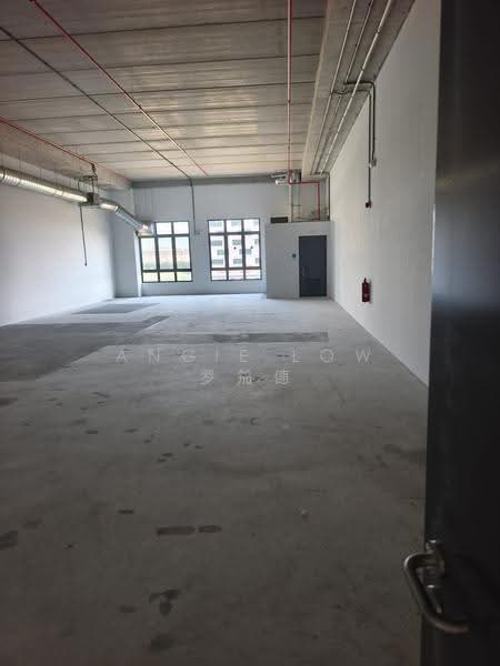 Tampines Connection, 2 Tampines North Drive 4, Pasir Ris / Tampines, 2,002 sqft, Factory / Workshop (B2) For Rent, by Angie Low 罗笳僡, 500250089 - CommercialGuru.com.sg