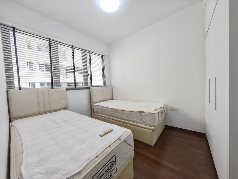 Arc at Tampines, Tampines Avenue 8, Pasir Ris / Tampines, 4 Bedrooms, 1,561 sqft, Condominium For Sale, by Heng Yi Zen, 500250091 - Bedroom - PropertyGuru.com.sg