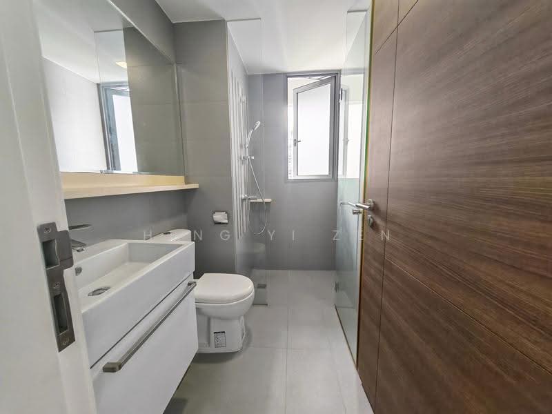 Arc at Tampines, Tampines Avenue 8, Pasir Ris / Tampines, 4 Bedrooms, 1,561 sqft, Condominium For Sale, by Heng Yi Zen, 500250091 - Bathroom - PropertyGuru.com.sg
