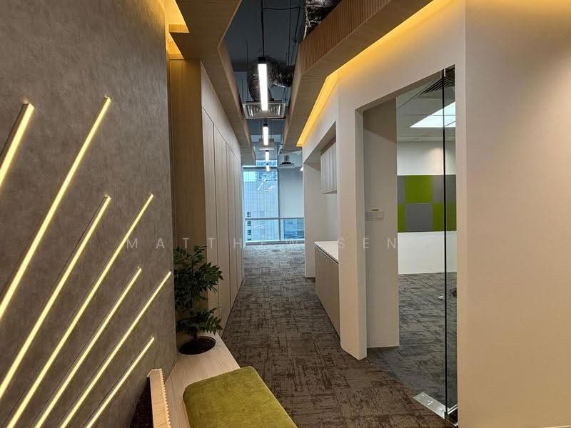 SBF Center, 160 Robinson Road, Boat Quay / Raffles Place / Marina, 667 sqft, Office For Rent, by Matthew Seng, 500250104 - Corridor - CommercialGuru.com.sg