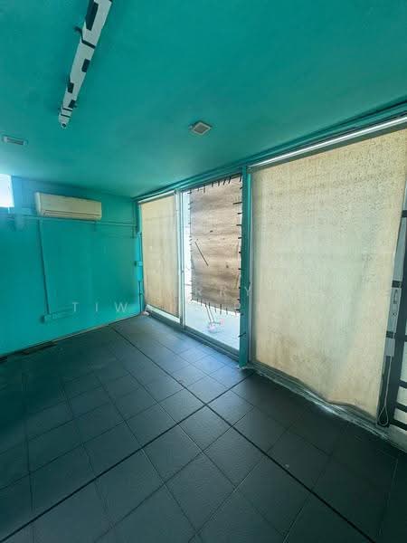 R66 Apartments, 66 Rangoon Road, Farrer Park / Serangoon Rd, 3 Bedrooms, 1,100 sqft, Apartment For Rent, by Parry Tiwari Pradeep, 500250106 - Interior - PropertyGuru.com.sg