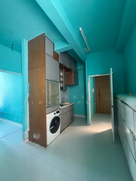 R66 Apartments, 66 Rangoon Road, Farrer Park / Serangoon Rd, 3 Bedrooms, 1,100 sqft, Apartment For Rent, by Parry Tiwari Pradeep, 500250106 - Kitchen - PropertyGuru.com.sg