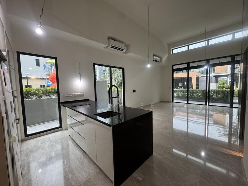 Belgravia Ace, Belgravia Drive, Seletar / Yio Chu Kang, 5 Bedrooms, 4,058 sqft, Semi-Detached House For Sale, by Ann Lee, 500250114 - PropertyGuru.com.sg