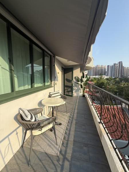 Bartley Villas, How Sun Walk, Hougang / Punggol / Sengkang, 5 Bedrooms, 3,000 sqft, Semi-Detached House For Sale, by Eve Liew, 500250115 - Balcony - PropertyGuru.com.sg