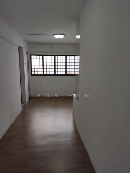81 Marine Parade Central, 81 Marine Parade Central, East Coast / Marine Parade, 3 Bedrooms, 700 sqft, HDB Flat For Rent, by Bob Hum, 500250125 - Corridor - PropertyGuru.com.sg