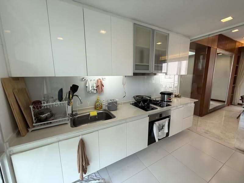 Belmond Green, 15 Balmoral Road, Tanglin / Holland / Bukit Timah, 5 Bedrooms, 2,454 sqft, Condominium For Sale, by Dolly Chia 谢梅莉, 500250126 - PropertyGuru.com.sg
