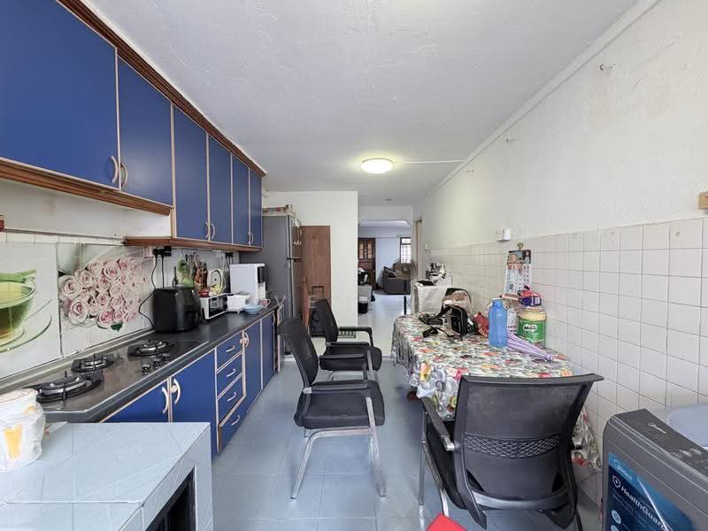 118 Serangoon North Avenue 1, 118 Serangoon North Avenue 1, Hougang / Punggol / Sengkang, 3 Bedrooms, 979 sqft, HDB Flat For Sale, by Baven Tan, 500250134 - Kitchen - PropertyGuru.com.sg