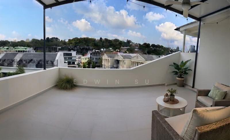 3-Storey + Basement Landed Corner Terrace @Pasir Panjang/Haw Par Villa/Kent Ridge | 5 Bed | 5 Bath, Buona Vista / West Coast / Clementi New Town, 5 Bedrooms, 3,600 sqft, Corner Terrace For Sale, by Edwin Su, 500250142 - Balcony - PropertyGuru.com.sg
