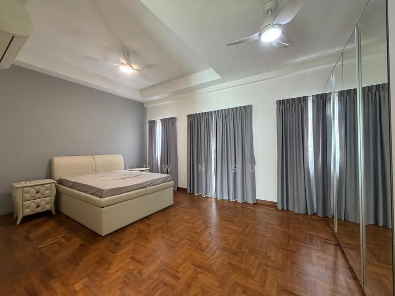 3-Storey + Basement Landed Corner Terrace @Pasir Panjang/Haw Par Villa/Kent Ridge | 5 Bed | 5 Bath, Buona Vista / West Coast / Clementi New Town, 5 Bedrooms, 3,600 sqft, Corner Terrace For Sale, by Edwin Su, 500250142 - Bedroom - PropertyGuru.com.sg