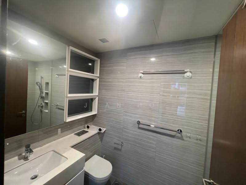 Riverbank at Fernvale, 15 Fernvale Close, Seletar / Yio Chu Kang, 3 Bedrooms, 1,044 sqft, Condominium For Sale, by Jean Ho, 500250143 - Bathroom - PropertyGuru.com.sg