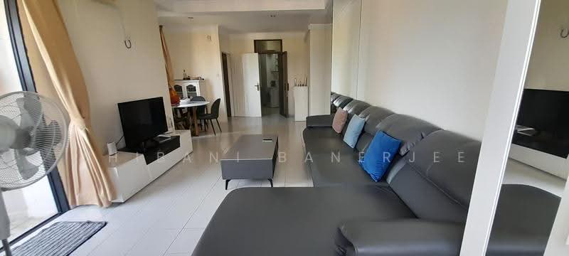 Bayshore Park, 50 Bayshore Road, Bedok / Upper East Coast, 2 Bedrooms, 936 sqft, Condominium For Sale, by Shibani Banerjee, 500250144 - Living Room - PropertyGuru.com.sg