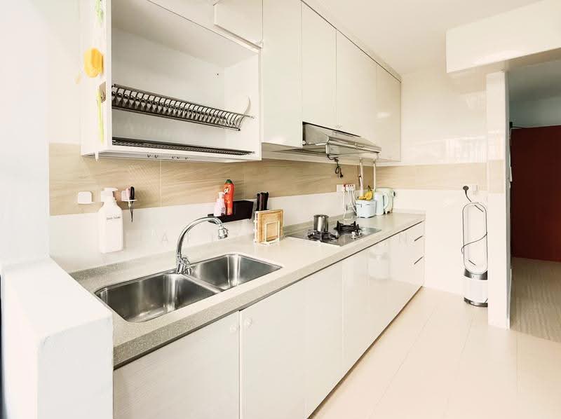 501B Yishun Street 51, 501B Yishun Street 51, Sembawang / Yishun, 3 Bedrooms, 990 sqft, HDB Flat For Sale, by Hafiz Yassin, 500250145 - Kitchen - PropertyGuru.com.sg