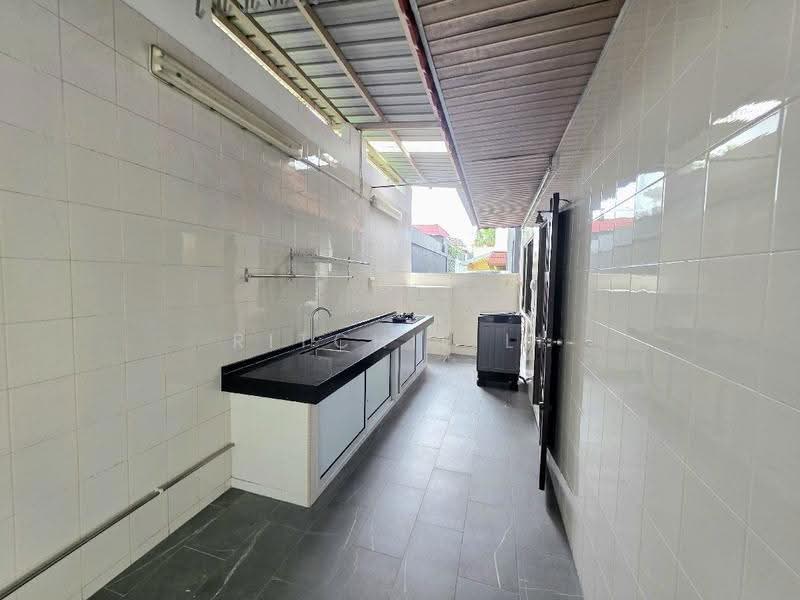 Portchester Ave, Portchester Avenue, Hougang / Punggol / Sengkang, 5 Bedrooms, 3,500 sqft, Semi-Detached House For Rent, by Ritchie Li, 500250146 - PropertyGuru.com.sg