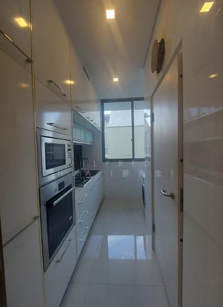 St Patrick's Residences, 60 St. Patrick'S Road, East Coast / Marine Parade, 4 Bedrooms, 2,562 sqft, Apartment For Rent, by Wilfred Chua (蔡先生), 500250149 - Kitchen - PropertyGuru.com.sg